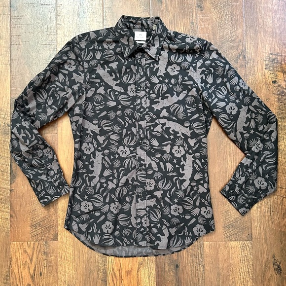 PAUL SMITH tailored fit button down shirt, size S